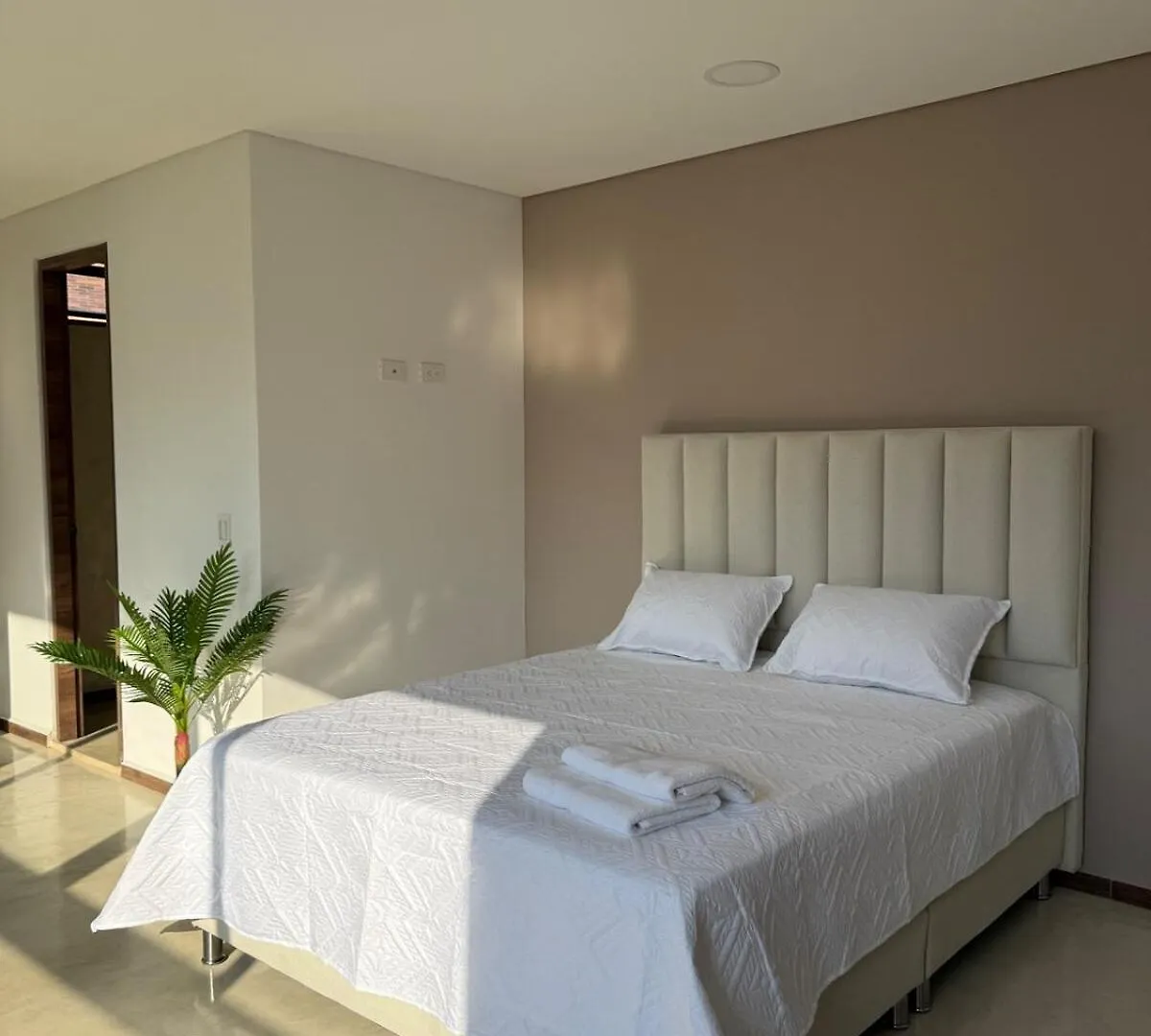 Faro 78 2 Queen Bed Con Aire Acondicionado Medellin